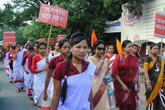 VHP celebrates golden jubilee, holds rally denouncing cattle slaughter VHP celebrates golden jubilee, holds rally denouncing cattle slaughter